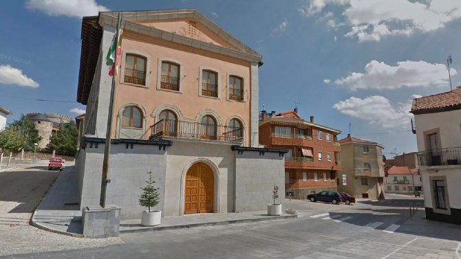 Ayuntamiento de Las Navas del Marqués.