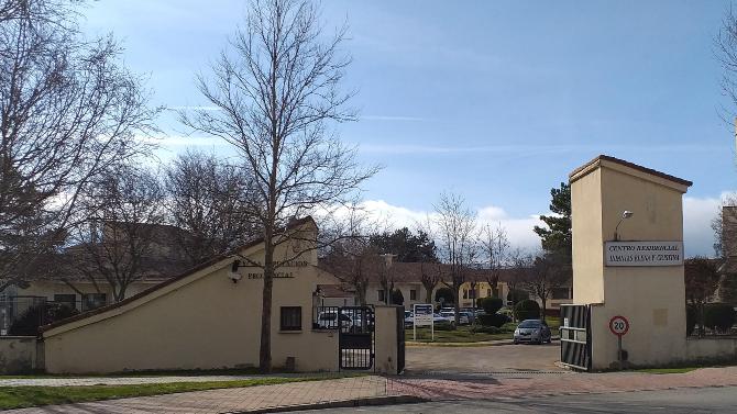 Centro Residencial Infantas.