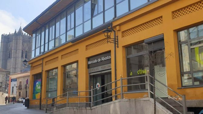 Oficina de Atención al Consumidor (OMIC) en el Mercado de Abastos.