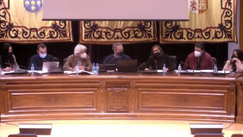 Pleno en el Ayuntamiento de Las Navas.