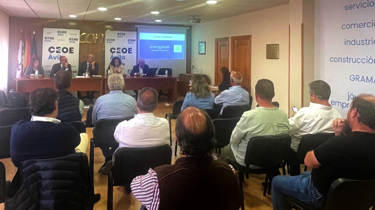 Imagen de archivo de una jornada en CEOE.