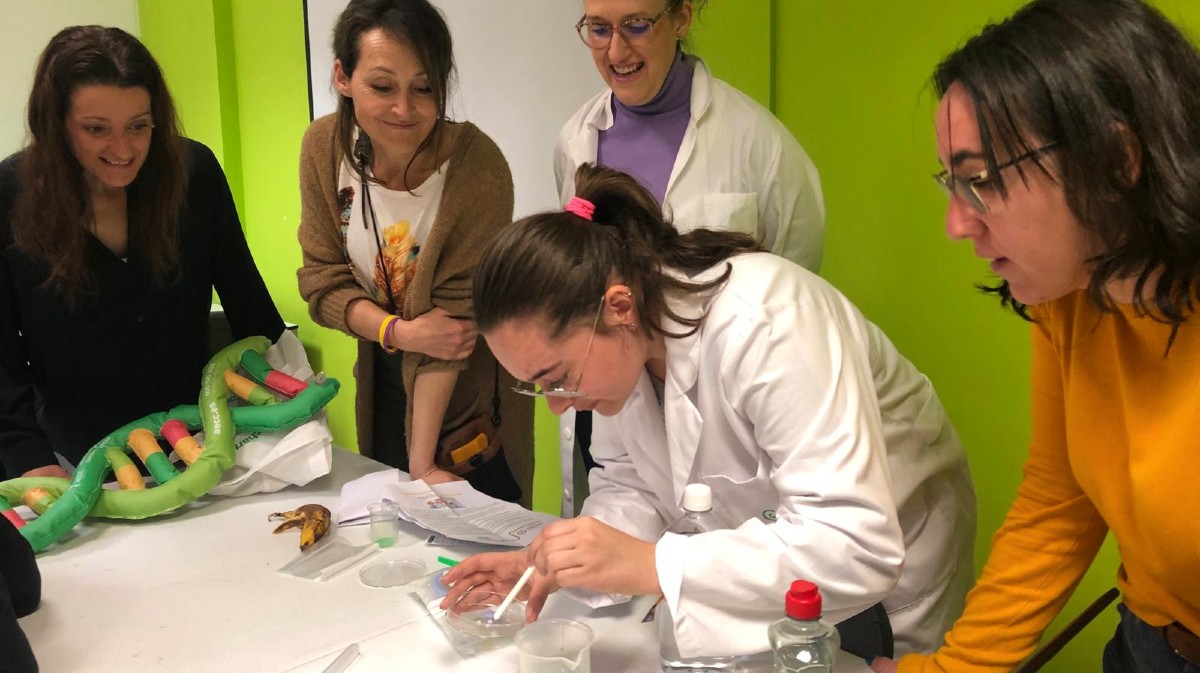 Taller de investigación del programa Kedada.