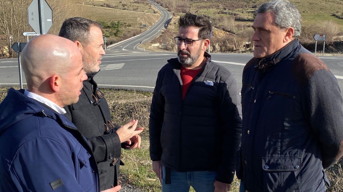 Por Ávila reclama mejoras en la red autonómica de carreteras en la provincia