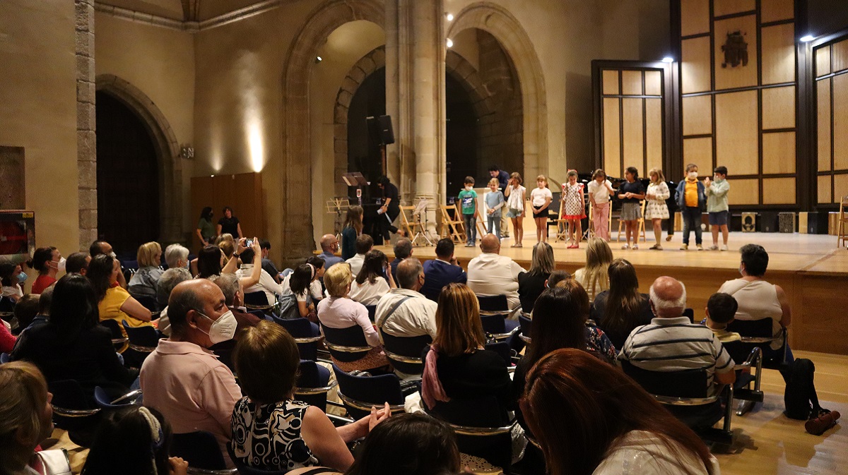 Imagen de archivo de un concierto de la Escuela Municipal de M&uacute;sica.