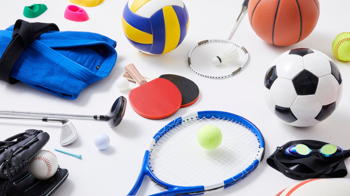 Elementos para la pr&aacute;ctica de distintos deportes.