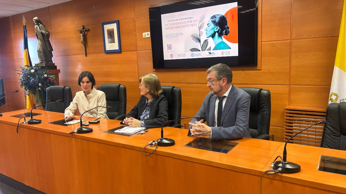 Presentaci&oacute;n del Encuentro de Universitarios de la UCAV.