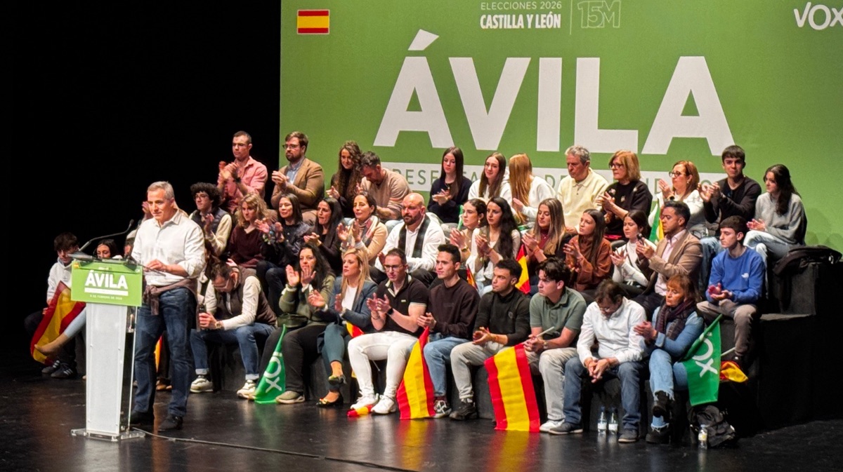 El expresidente de Vox advierte: “Si siempre van a imponer las candidaturas desde Madrid, va a desaparecer”