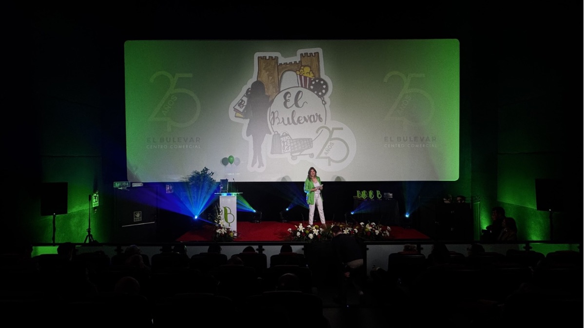 El Centro Comercial El Bulevar cumple 25 a&ntilde;os