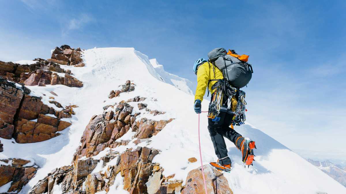 XVII Jornadas de Montañeras y Montañeros Abulenses