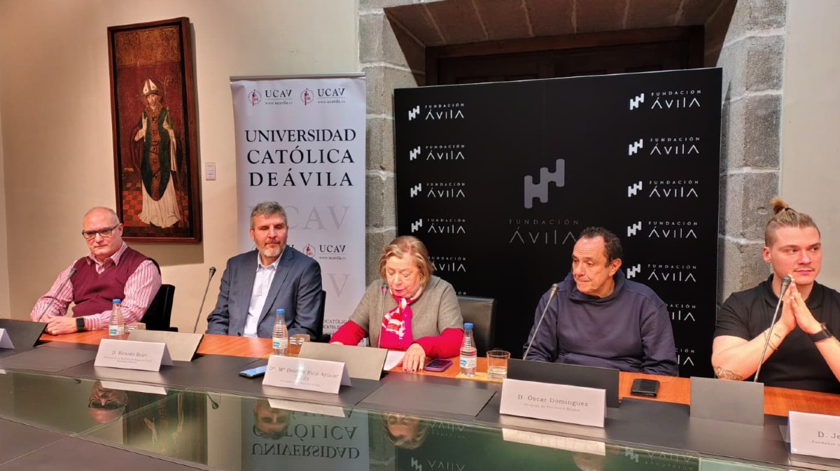 Presentaci&oacute;n del curso de criptomonedas de la Fundaci&oacute;n &Aacute;vila.