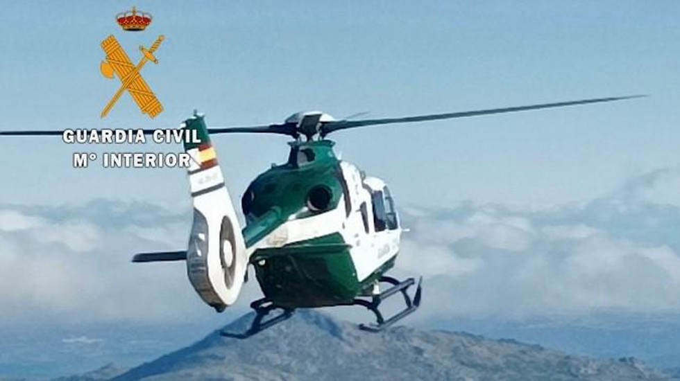 Imagen de archivo de un helic&oacute;ptero de la Guardia Civil.