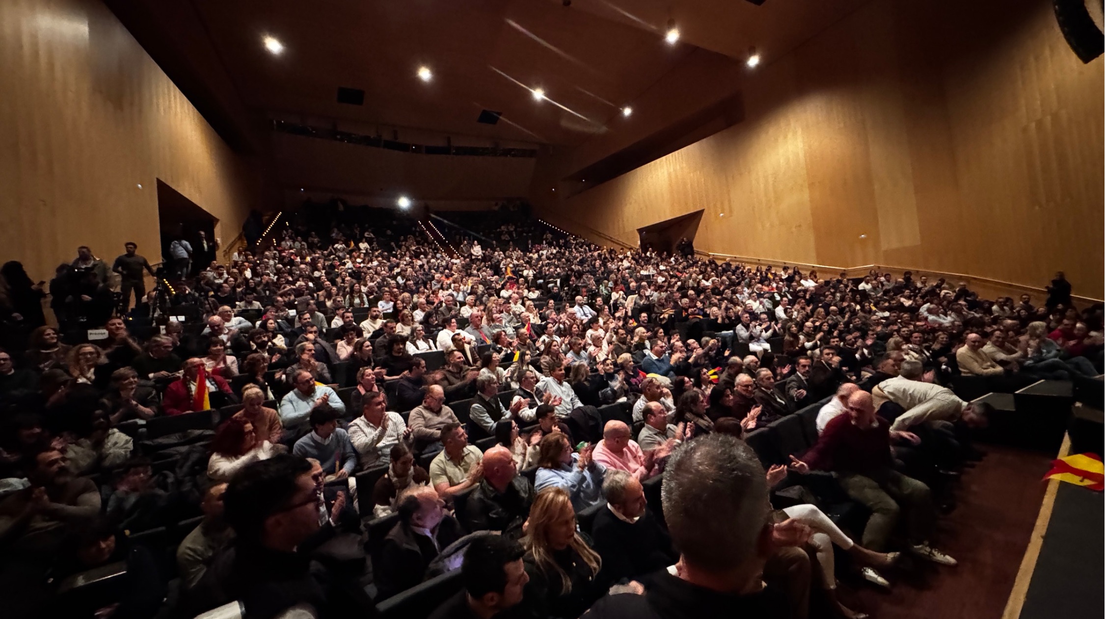 Acto de Vox en el Lienzo Norte