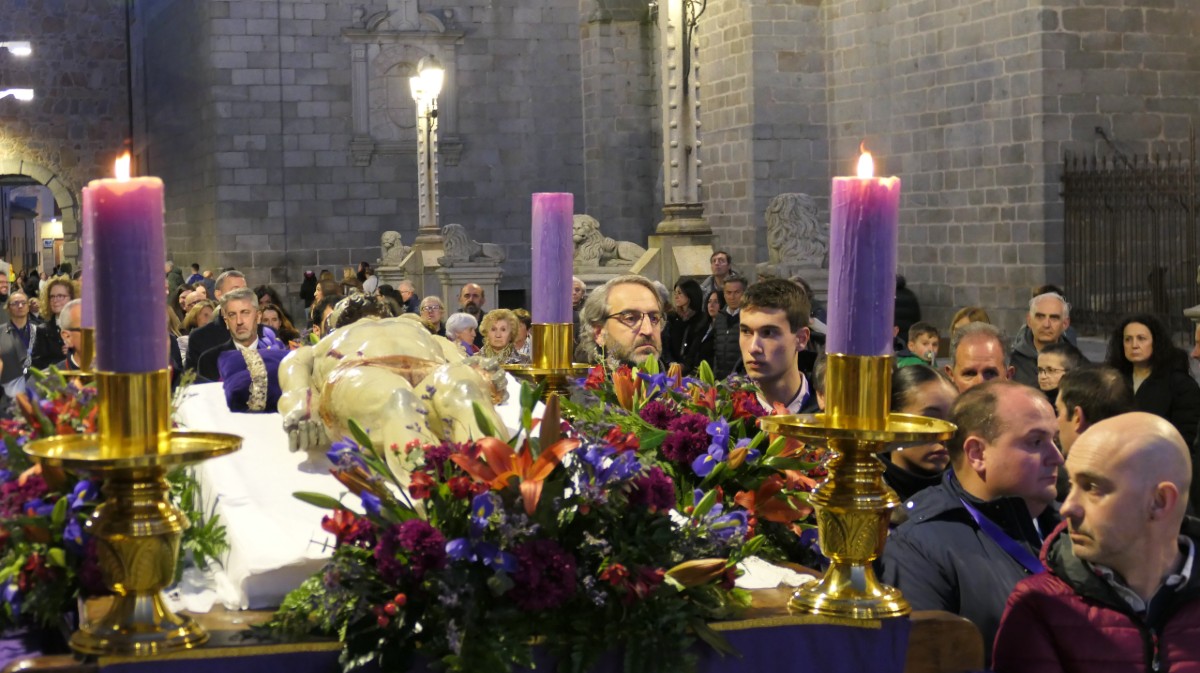Viacrucis de las Cofradías de Ávila.