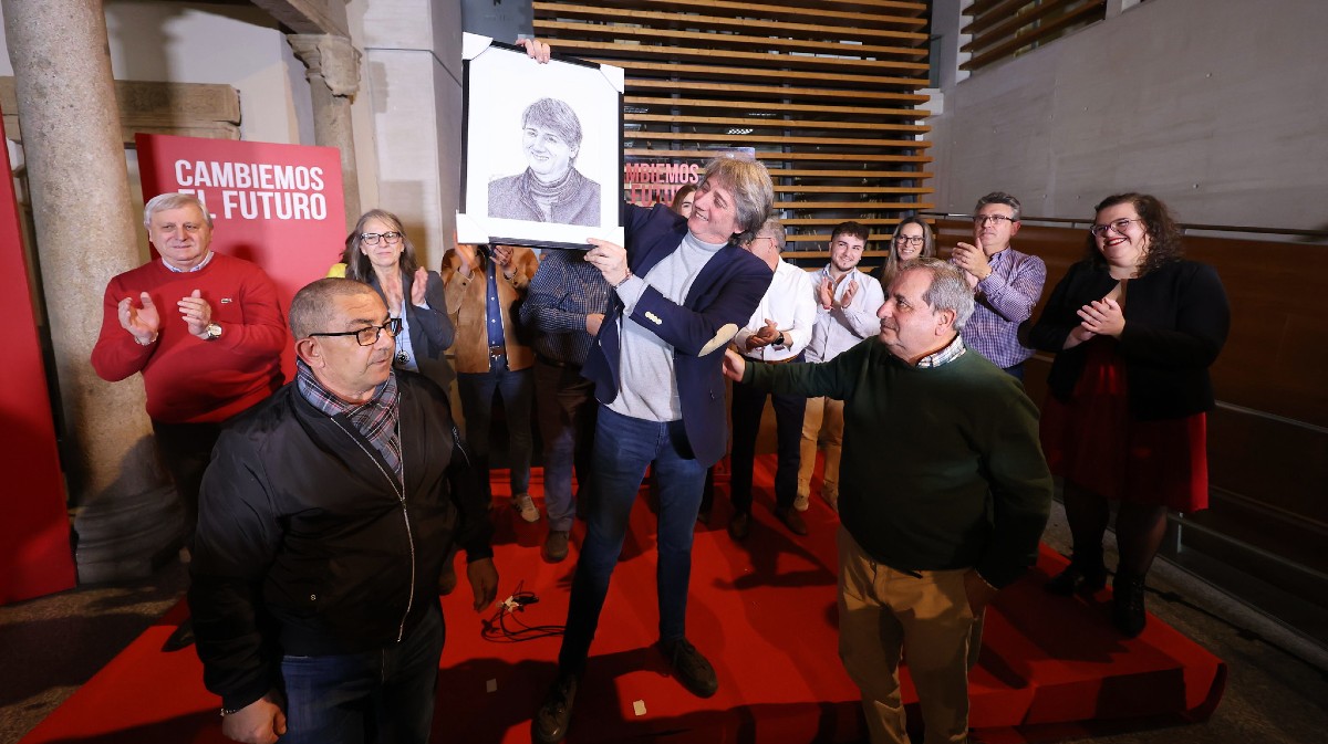 Carlos Martínez en el primer día de campaña en Ávila.