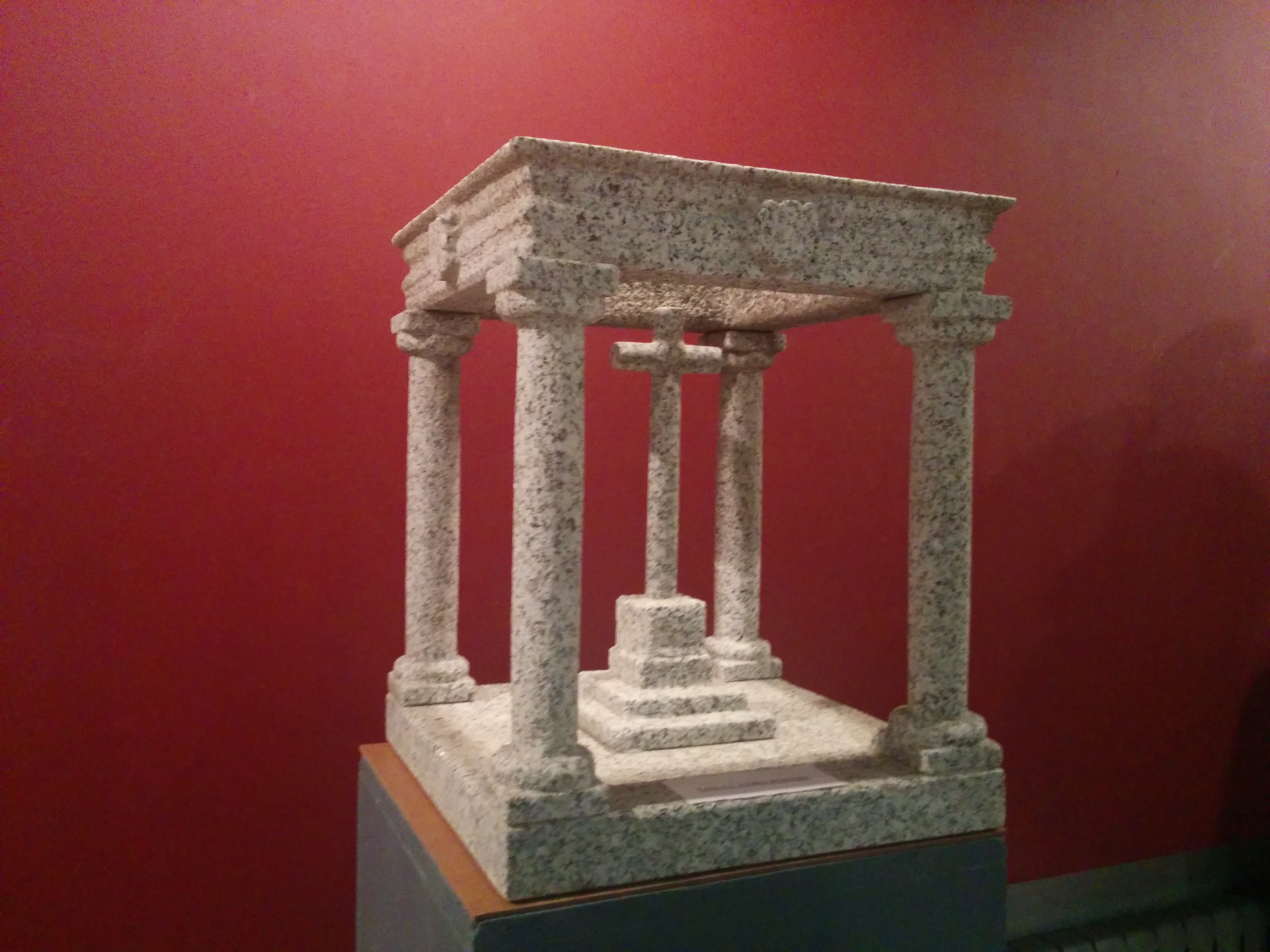 Esculturas de M&aacute;ximo Velayos.