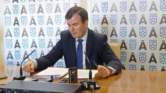 Juan Pablo Martín en rueda de prensa tras la Junta de Gobierno.