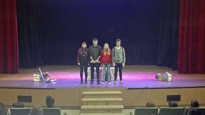 Representaci&oacute;n de Sube@escena en Ar&eacute;valo.