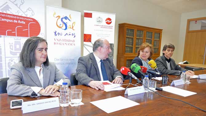 Presentaci&oacute;n del aniversario de la Escuela de Educaci&oacute;n y Turismo,