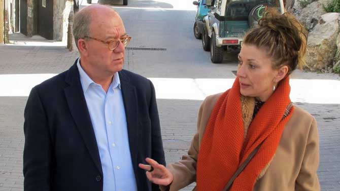 Jesús Caro y Soraya Blázquez, alcaldesa de Mijares.