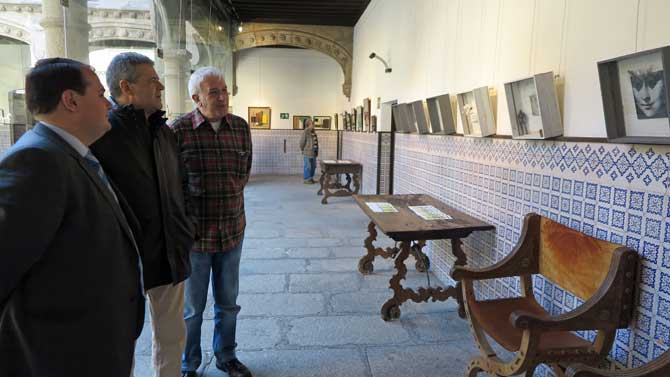 Exposición ‘Collages’ en el Torreón de los Guzmanes.