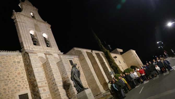 Encendido de la iluminación de la Encarnación.