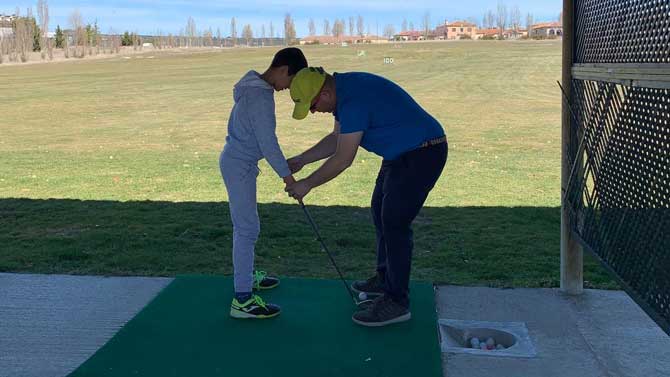 Golf en los Juegos Escolares en Naturávila.
