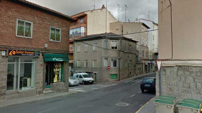 Cruce de las calles San Pedrio Bautista y David Herrero.