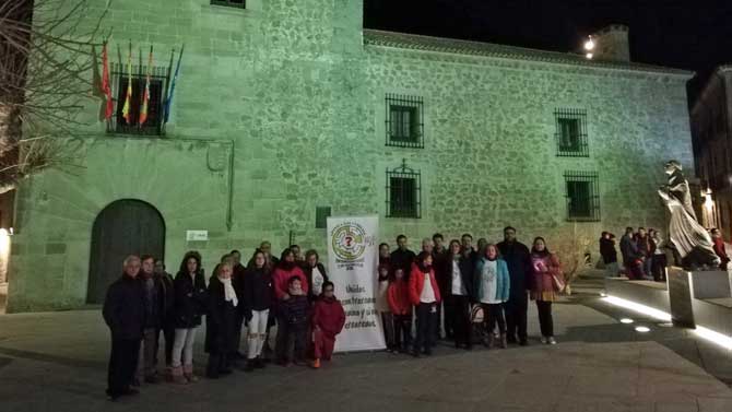 Torreón de los Guzmanes de verde en el Día Mundial de las Enfermedades Raras.