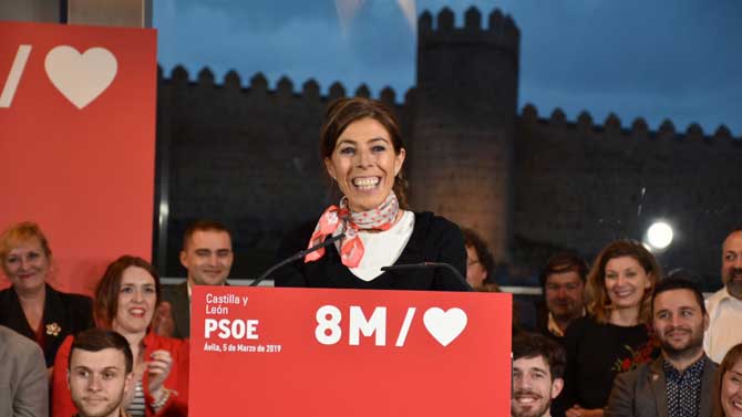 Yolanda Vázquez en el acto de Pedro Sánchez.