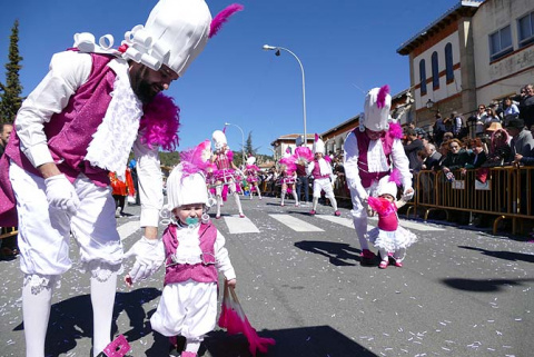 Cuarto premio comparsas provincial: 'La belle epoque'.