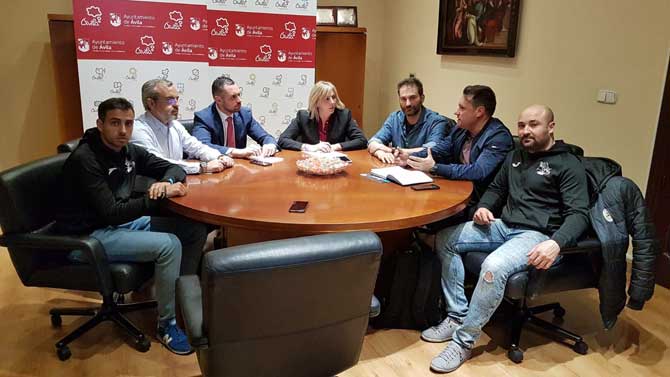 Reuni&oacute;n entre Ayuntamiento y Linko Garbantel.