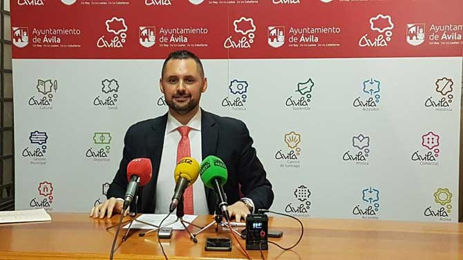 El portavoz del equipo de Gobierno, tras la reunión de la Junta de Gobierno Local.