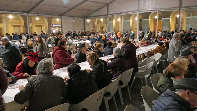 Sardinada en el Mercado Chico en Carnaval.