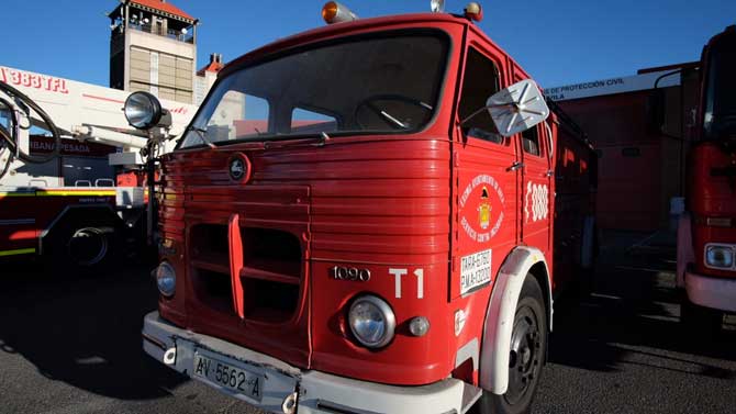 Uno de los viejos vehículos a enajenar.