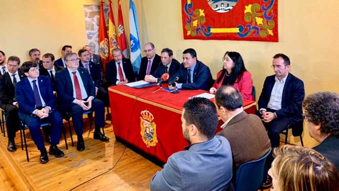 Pleno de la Diputaci&oacute;n en El Barraco en el D&iacute;a de la Mujer.