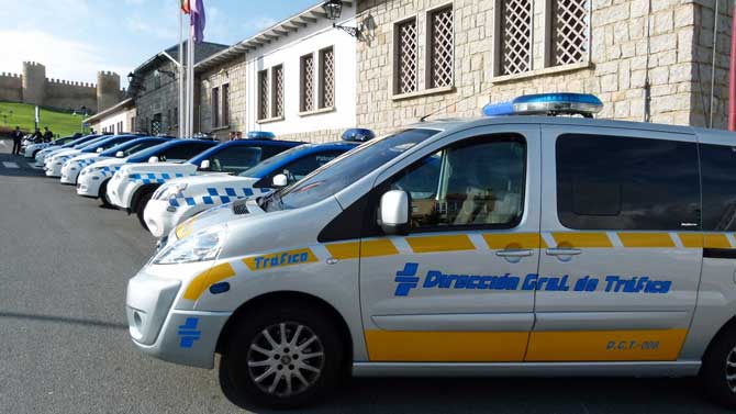 Veh&iacute;culos de la Polic&iacute;a Local.