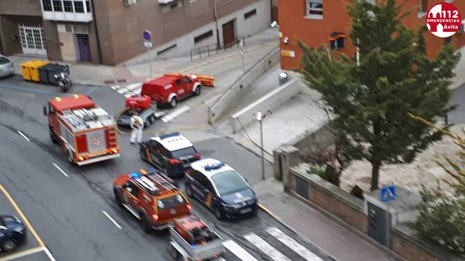 Labores de desinfecci&oacute;n en la Comisar&iacute;a de Polic&iacute;a.