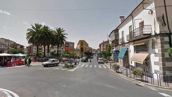 Calle c&eacute;ntrica de Candeleda-