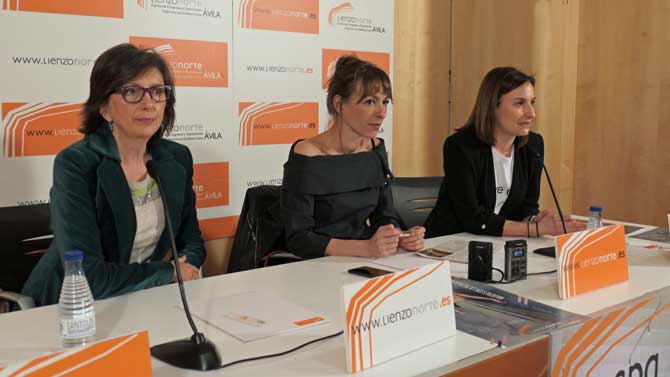 Sara Moros, Esperanza Pedreño y Cristina Hernández.
