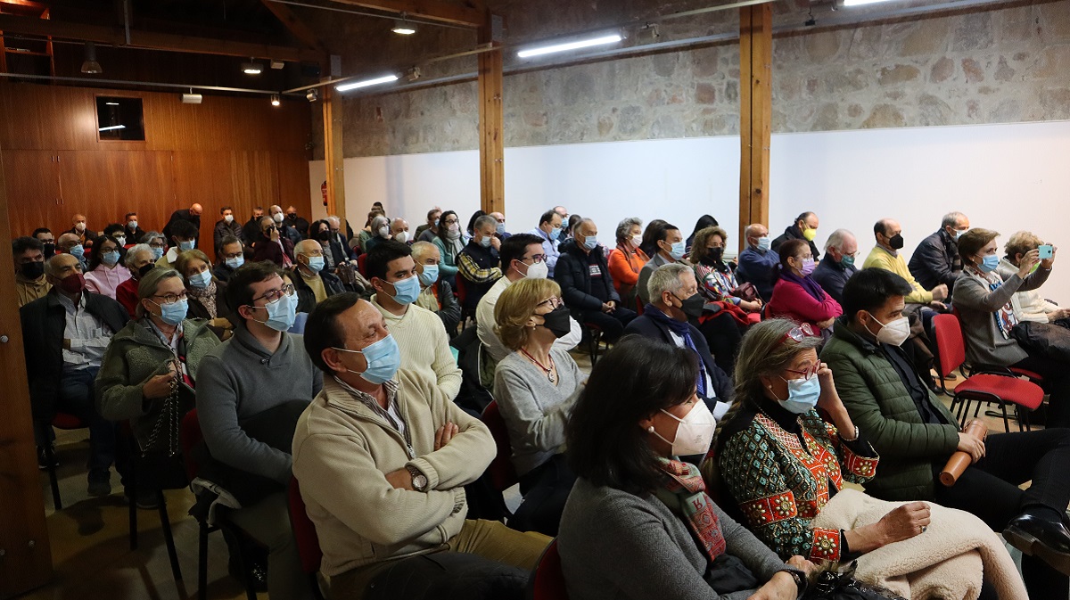 El público asistiendo a una entrega del 'El Episcopio presenta...'