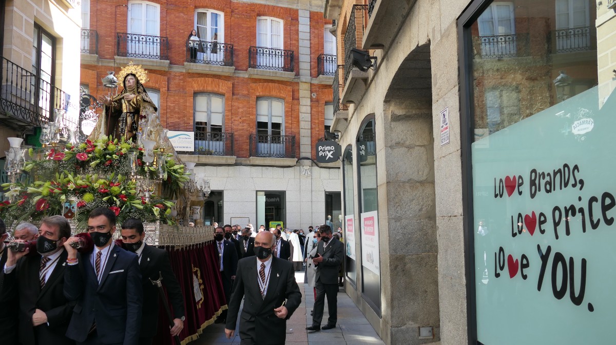 Apertura de la puerta santa y procesión del año jubilar de Santa Teresa 2022.