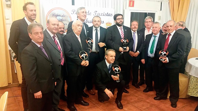 Agapito Rodríguez Añel (quinto por la izquierda) en 2016.