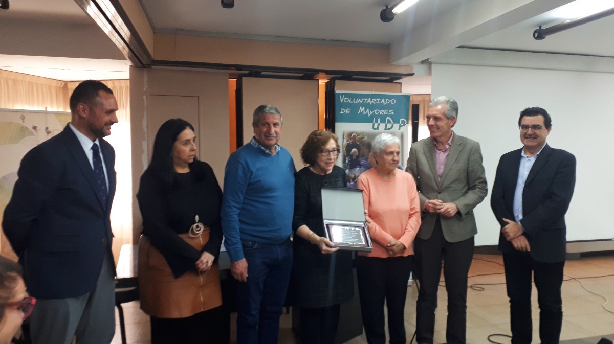 Homenaje por bodas de plata en la asamblea de la UDP de Ávila.