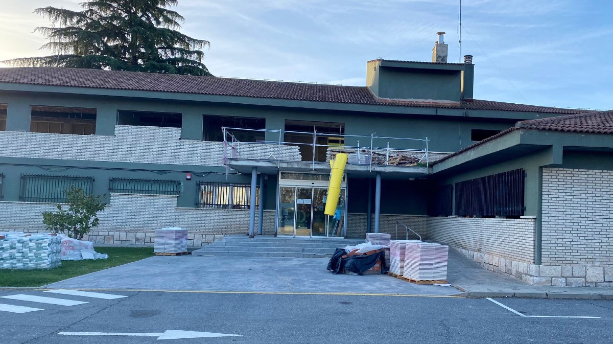 Obras de ampliación paralizadas del Centro de Salud de Arévalo.