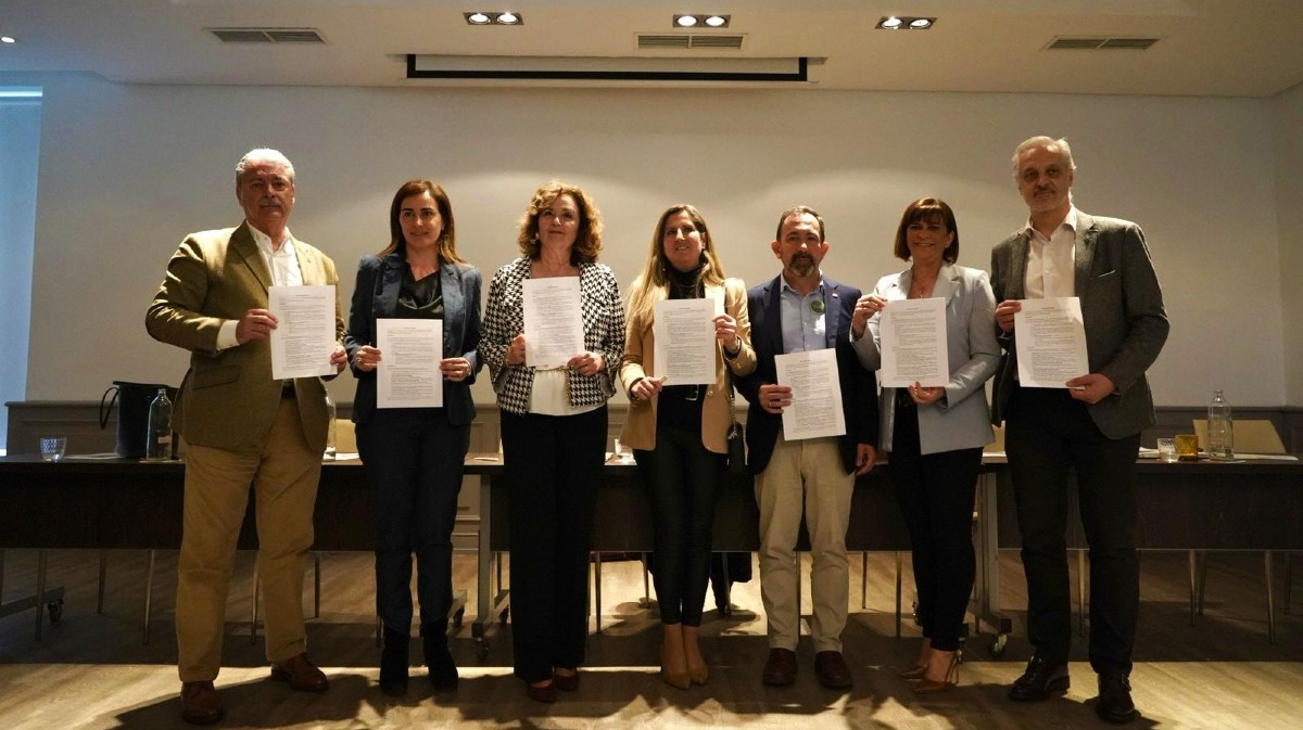 Presentación del Movimiento Pro Refundación de Vox en Madrid, en febrero.