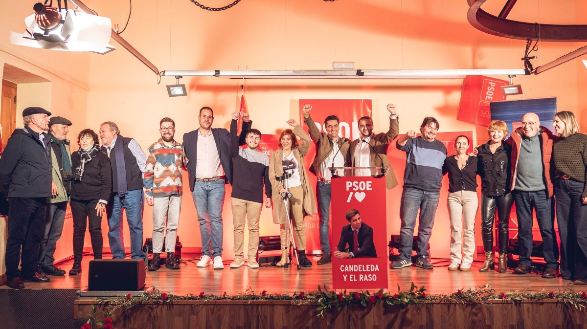 Presentación de la candidatura de Carlos Montesino a las prinarias del PSOE, el sábado en Candeleda.
