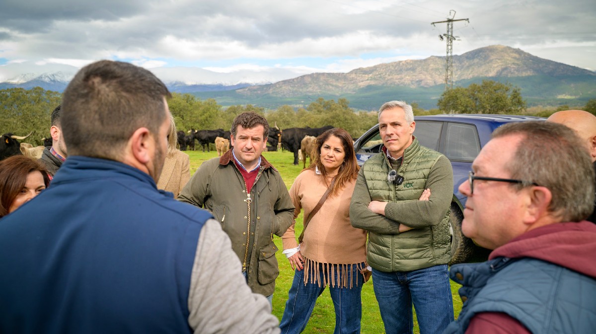 Palomo culpa al PP, PSOE y Por Ávila del “adoctrinamiento ideológico” en las aulas