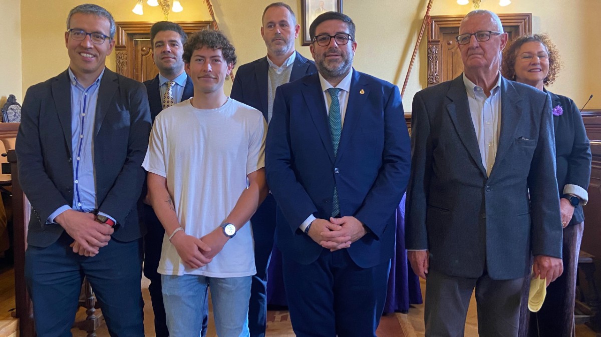 Toma de posei&oacute;n de un nuevo bombero del Ayuntamiento de &Aacute;vila.