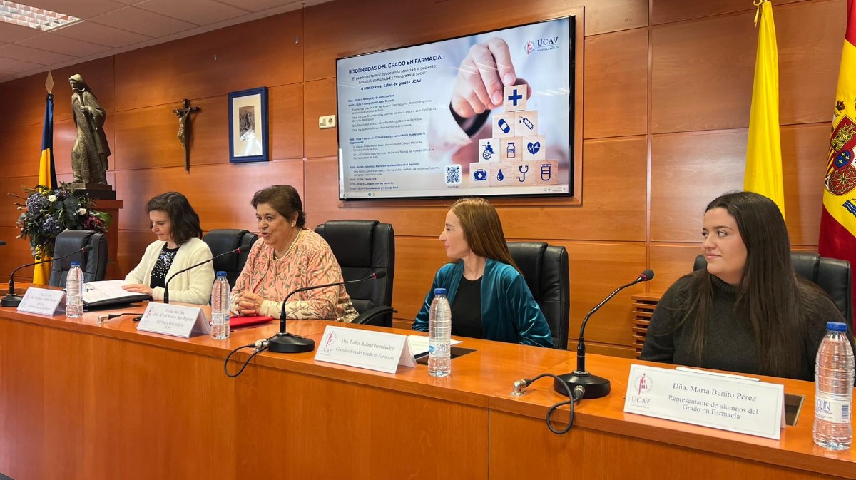 Jornadas de Farmacia en la UCAV.