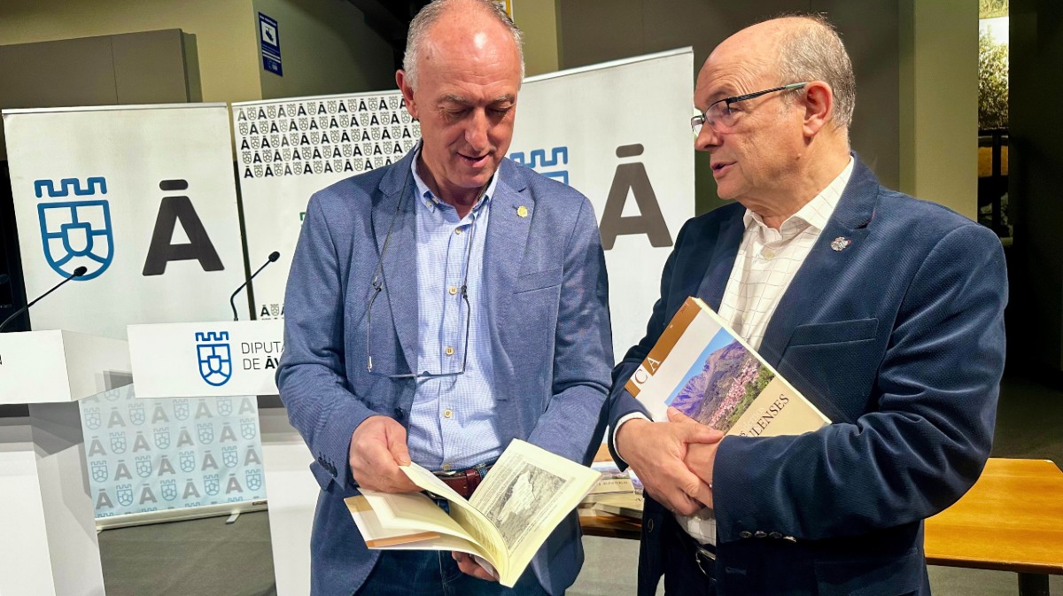 Presentaci&oacute;n del &uacute;ltimo n&uacute;mero de la revista Cuadernos Abulenses.